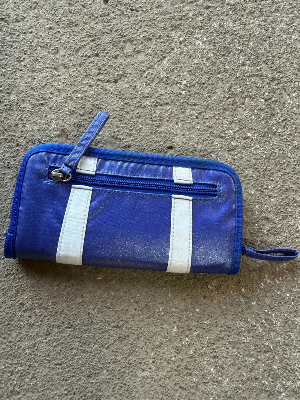 NIKE THIN ZIP WALLET